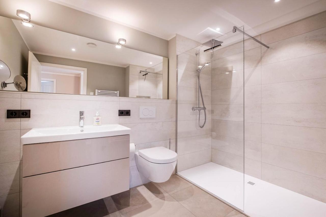 Haus Hummerklippe Apartment 5 부숨 외부 사진